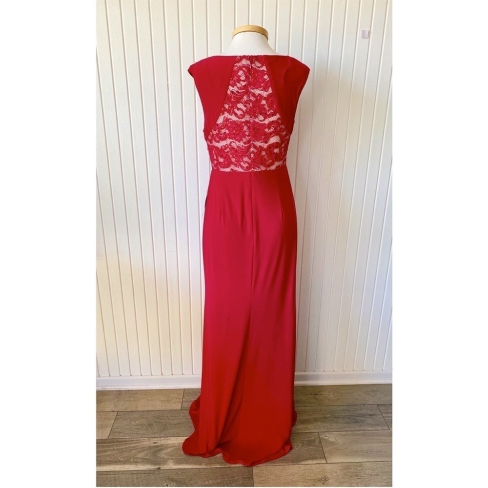 NWT Adrianna Papell Long Red Gown Formal Maxi Dress Lace Back Gala Size 8